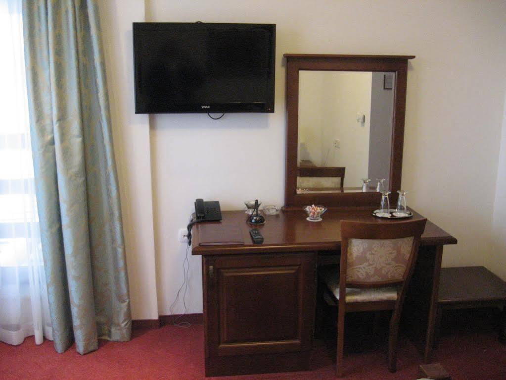 Hotel Opal Exclusive Bihać Bagian luar foto