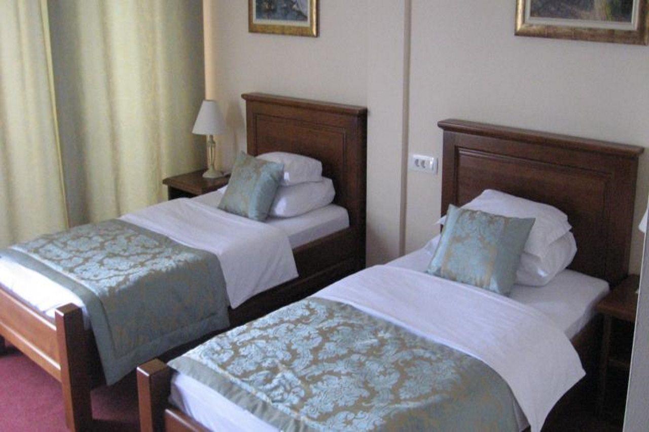 Hotel Opal Exclusive Bihać Bagian luar foto