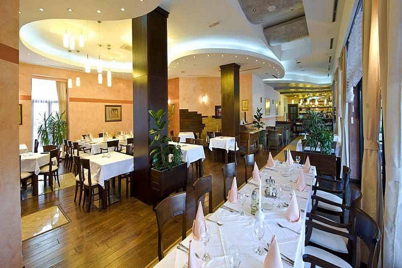 Hotel Opal Exclusive Bihać Bagian luar foto