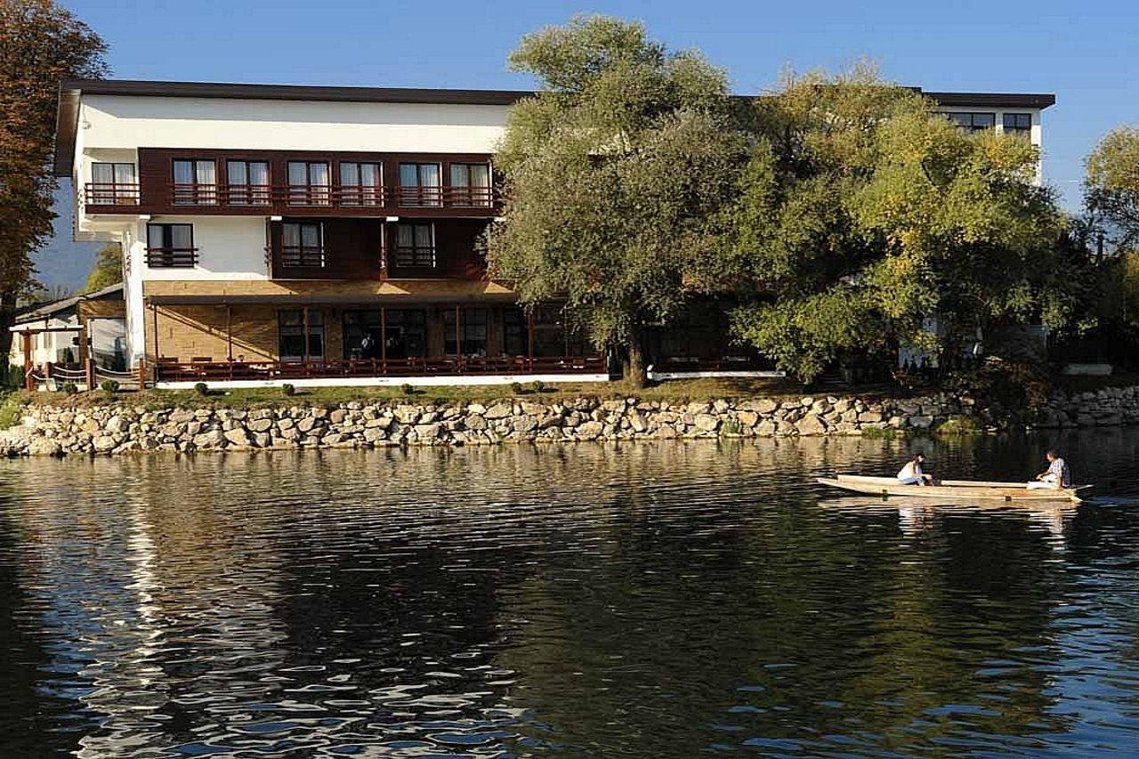 Hotel Opal Exclusive Bihać Bagian luar foto