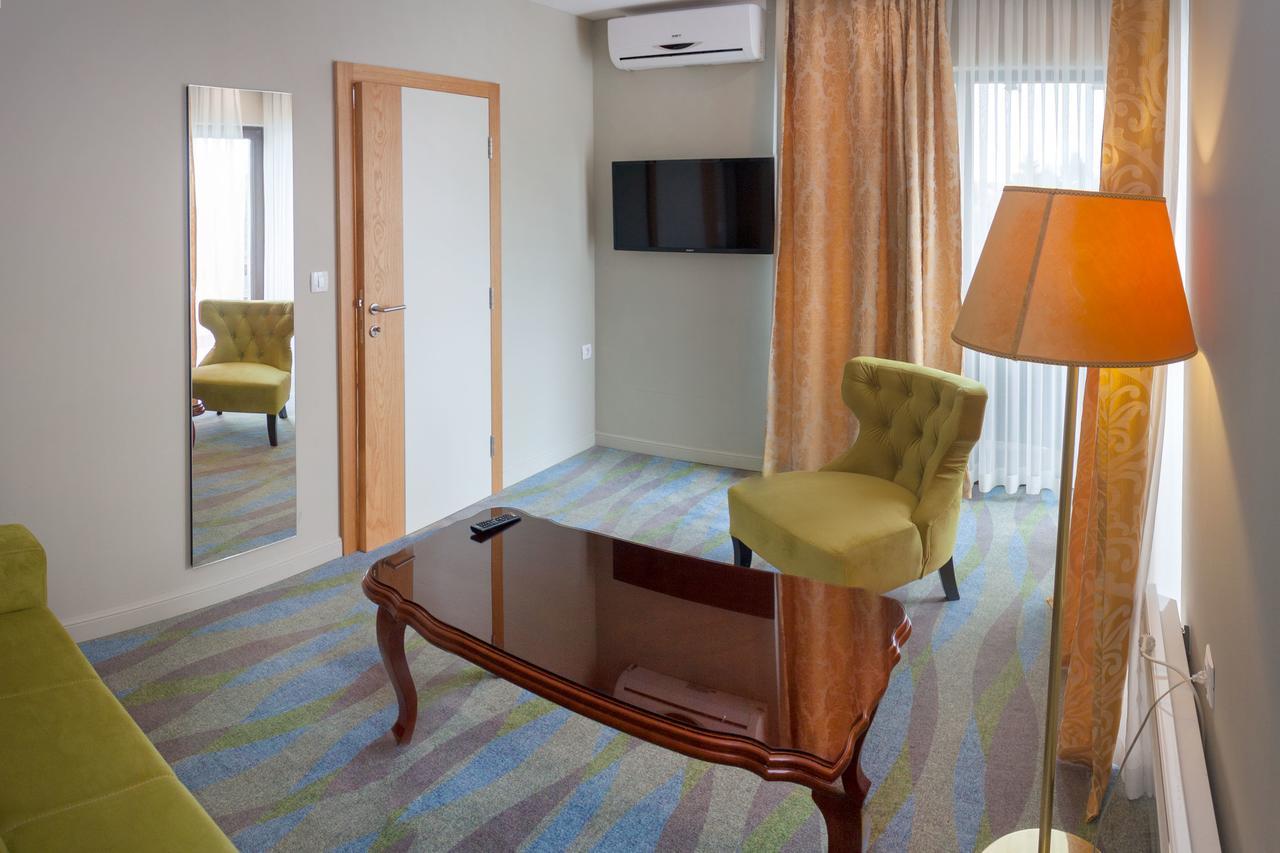 Hotel Opal Exclusive Bihać Bagian luar foto